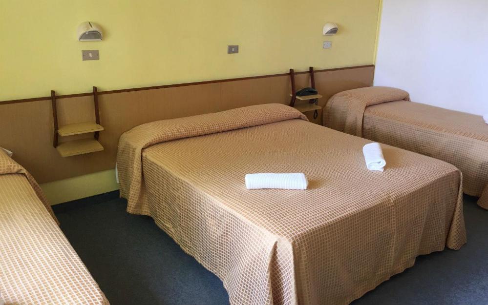 Hotel Antonia 체제나티코 외부 사진