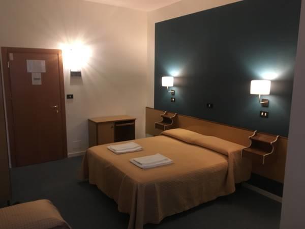 Hotel Antonia 체제나티코 외부 사진